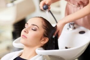 Starting Up a Beauty Salon: Top Tips For Sucess